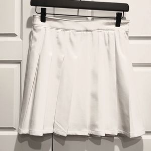 NWT Hollister White Pleated Skirt
